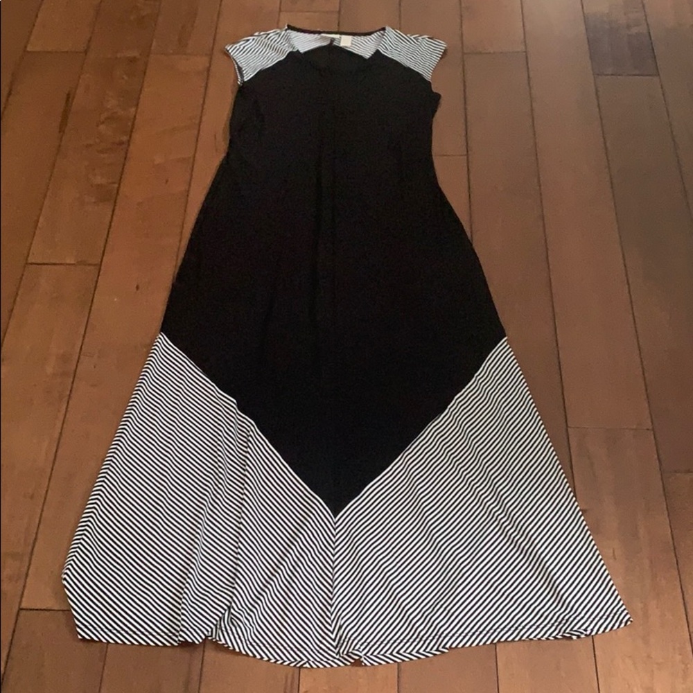 Black and white dress